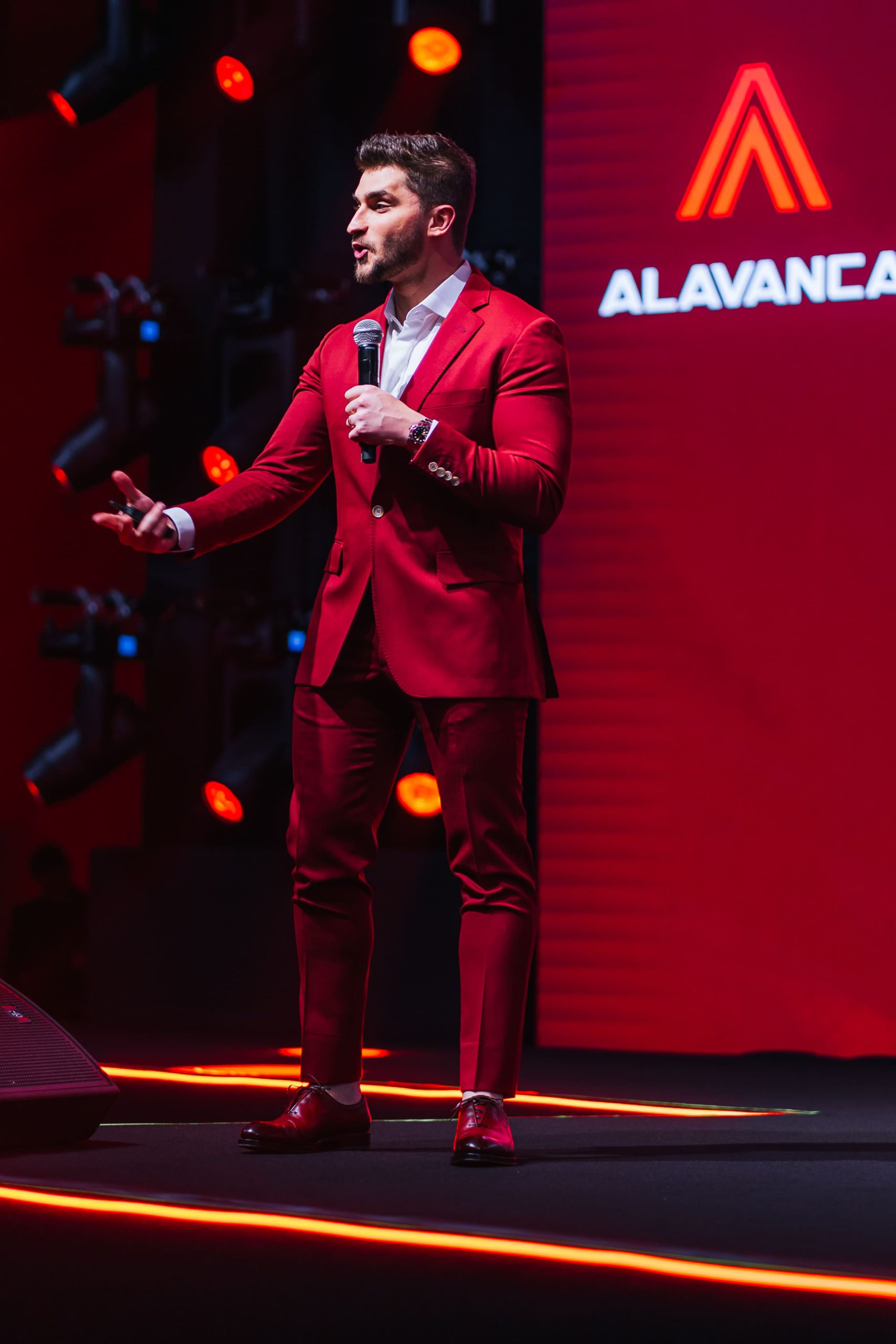 A Alavanca - Dener Lippert